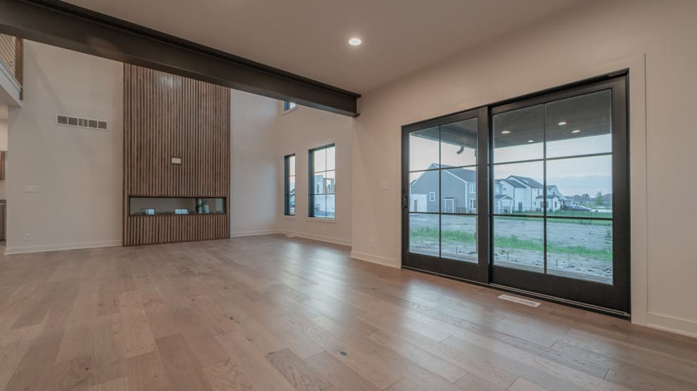 01.home-designlivingroomand glassdoor